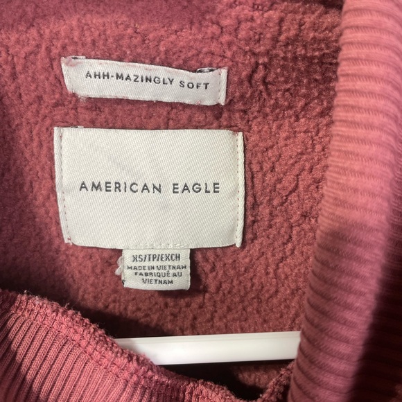 American Eagle Pink Cropped Turtlenecks XS Womens - Picture 2 of 5